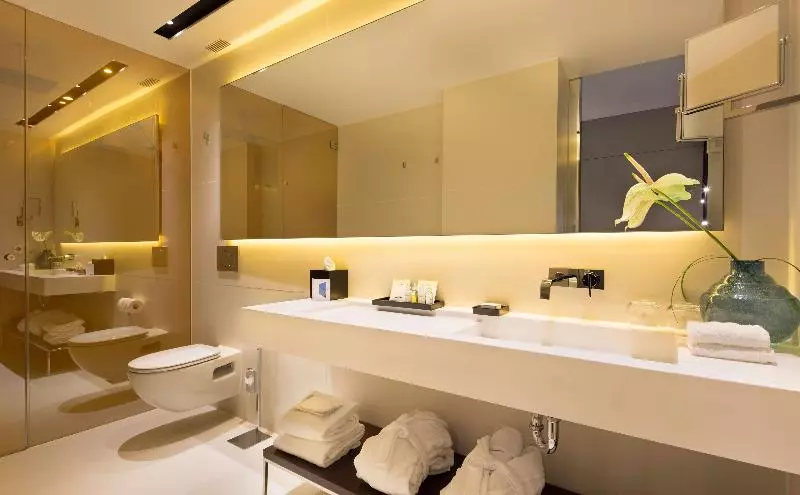 اتاق استاندارد با چشمانداز, Art Otel Amsterdam, Powered By Radisson Hotels