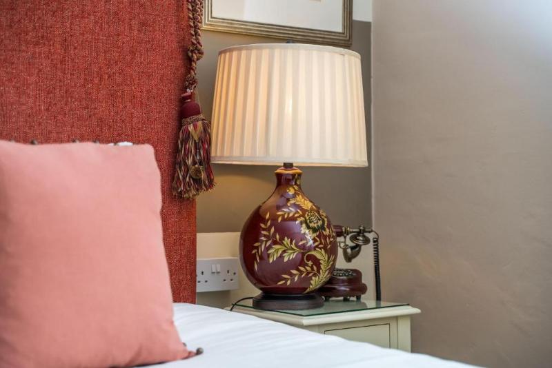 חדר קלאסי, Oldfields House