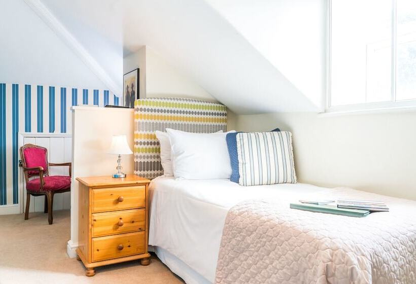 חדר סטנדרט יחיד, Oldfields House