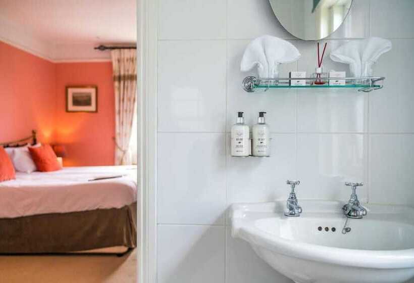 חדר סופריור, Oldfields House