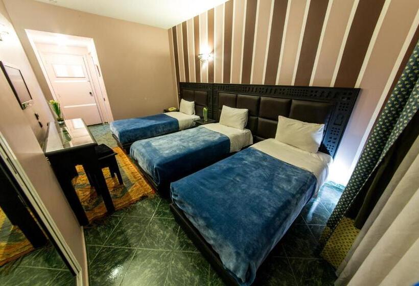 스탠다드 트리플 룸, Akouas