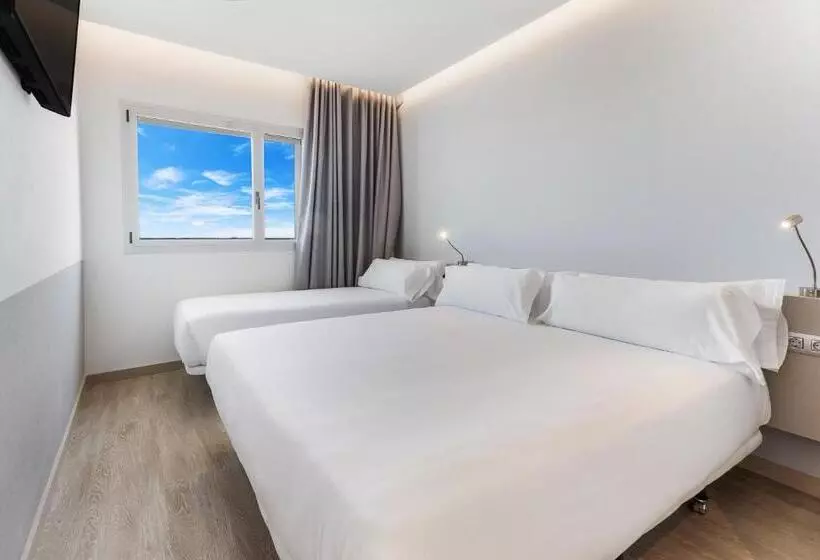 اتاق خانوادگی, B&b Hotel Barcelona Viladecans
