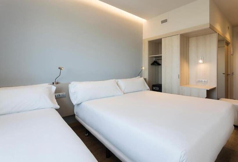 اتاق خانوادگی, B&b Hotel Barcelona Viladecans