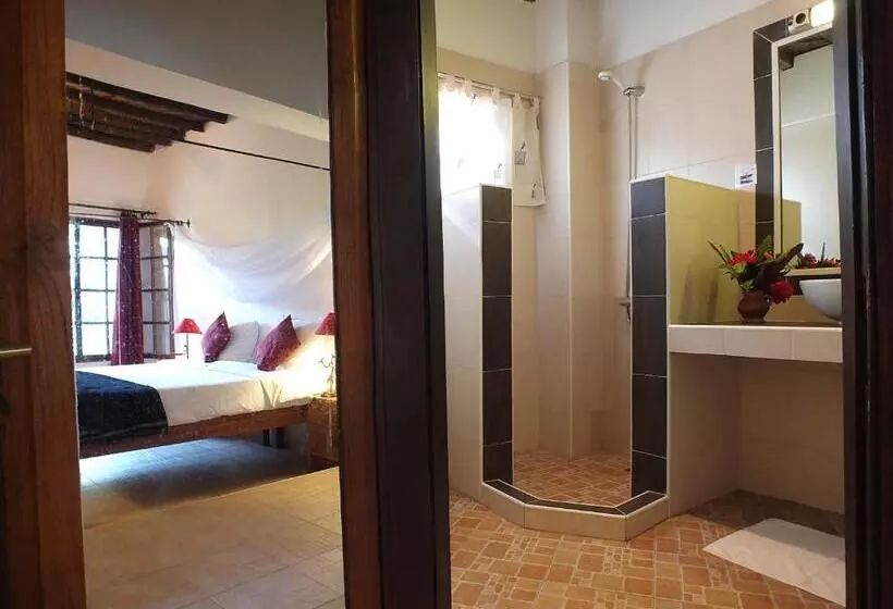 اتاق استاندارد, Hôtel Kadiandoumagne