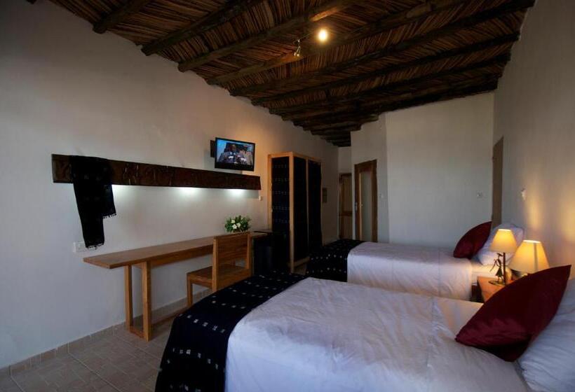 اتاق استاندارد در طبقه همکف, Hôtel Kadiandoumagne