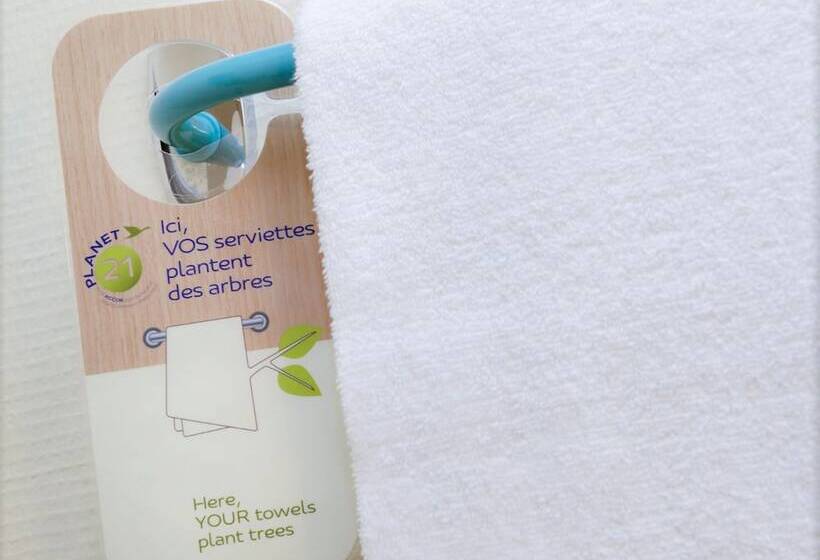 Quarto Estandar para Deficientes Físicos, Ibis Bata