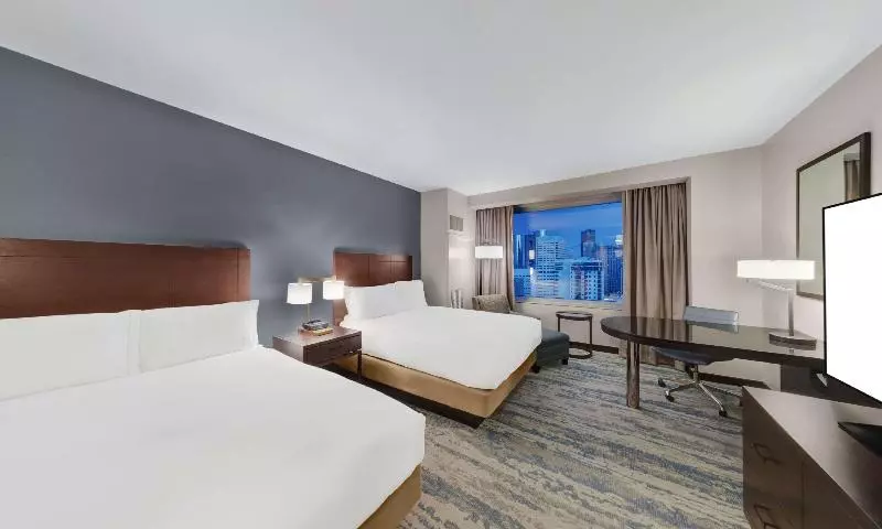 Quarto Estandar, Ibis Bata