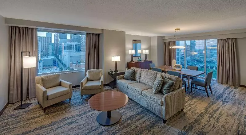 Quarto Estandar, Ibis Bata