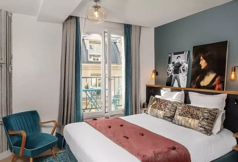 バルコニー付きデラックスルーム, Lyric Hotel Paris Opera