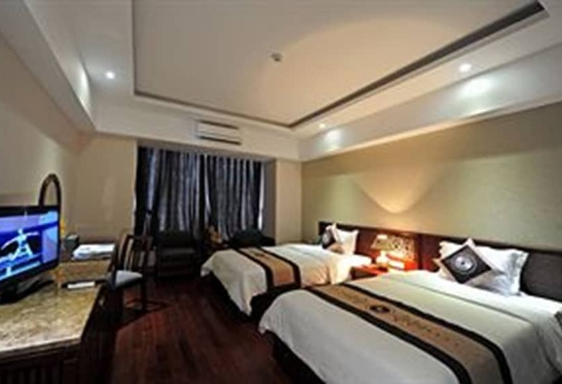 اتاق لوکس با چشم‌انداز شهر, Moonlight Hotel Hue