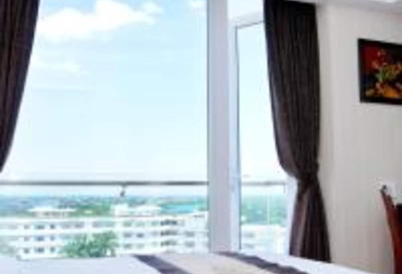 اتاق لوکس با چشم‌انداز شهر, Moonlight Hotel Hue