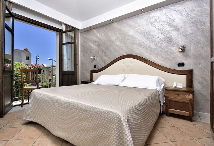 غرفة قياسية, Nicoletta