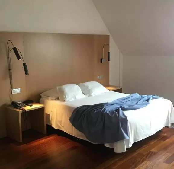 Habitación Superior, Ril