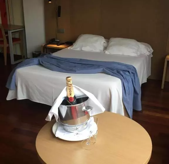 Habitación Superior, Ril