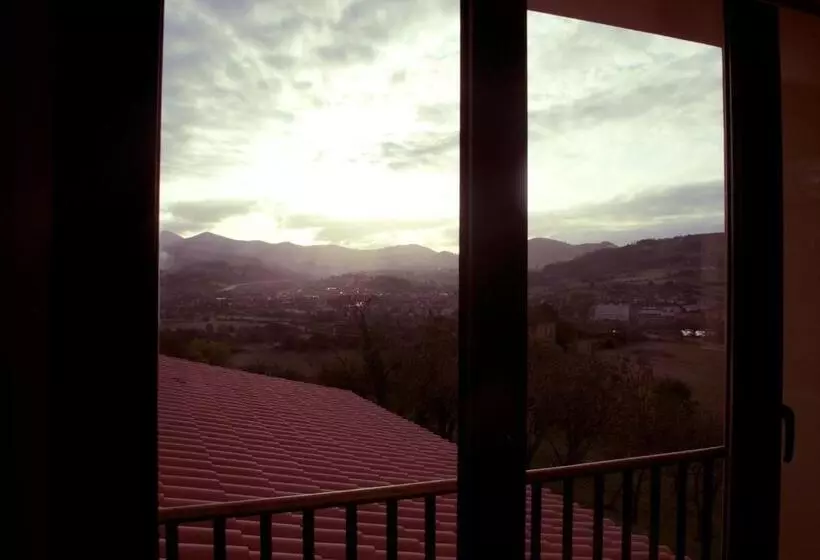 سوییت, El Lacayo De Sestiello