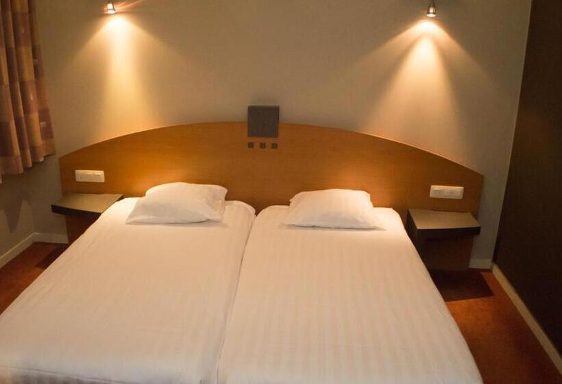 اتاق خانوادگی, Sleep & Go Brussels South