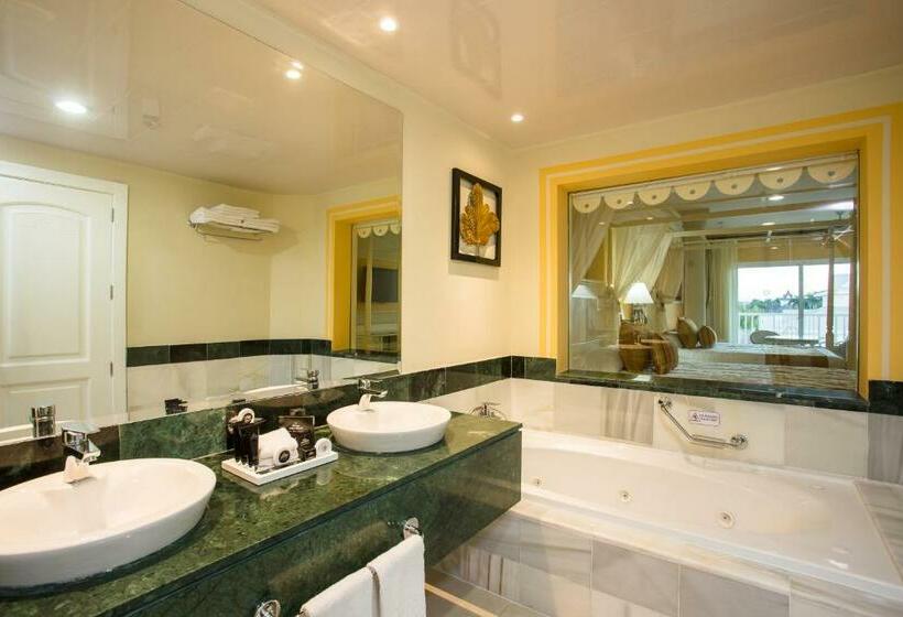 سوییت جونیور با چشمانداز دریا, Bahia Principe Luxury Bouganville - Adults Only - All Inclusive