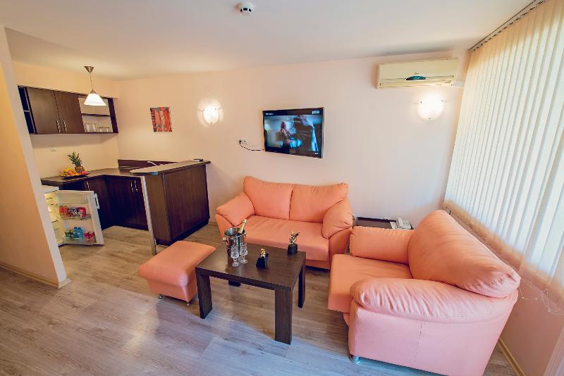 سوییت جونیور با چشمانداز دریا, Bahia Principe Luxury Bouganville - Adults Only - All Inclusive