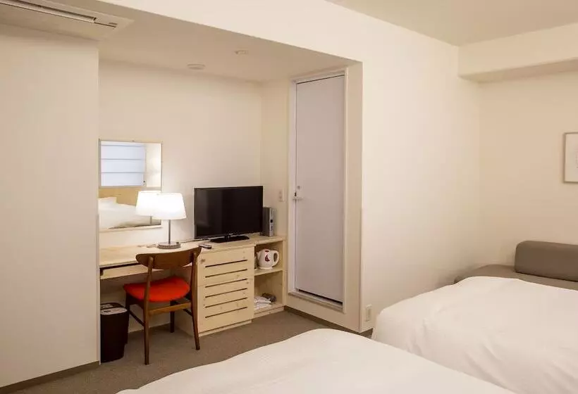 اتاق سوپریور چهار تخته, Shin Osaka Station Hotel Annex