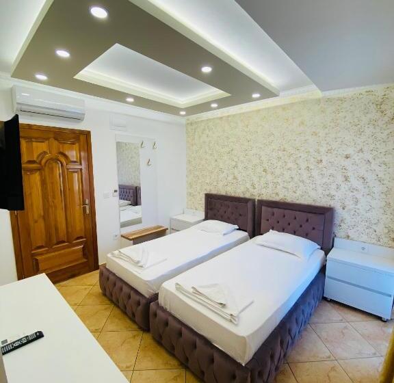 آپارتمان 2 خوابه, Apart Hotel Llolla