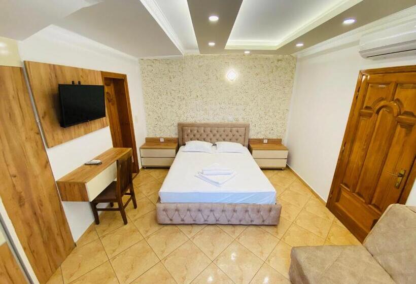 استودیو استاندارد با بالکن, Apart Hotel Llolla