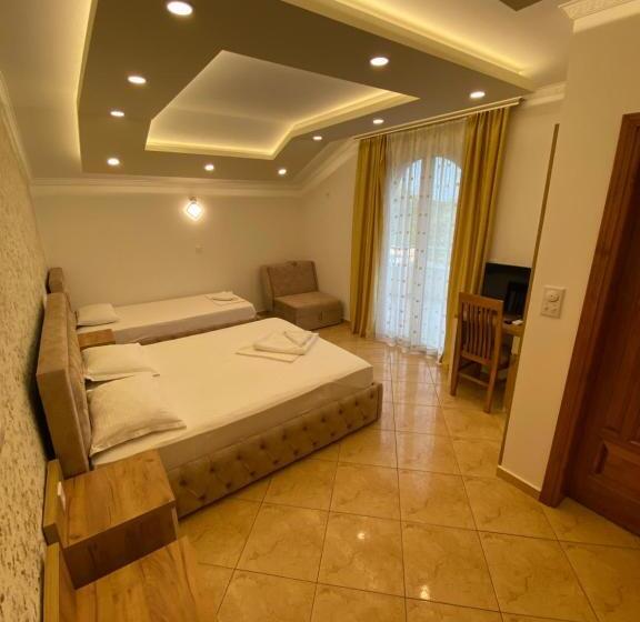 استودیو استاندارد با بالکن, Apart Hotel Llolla