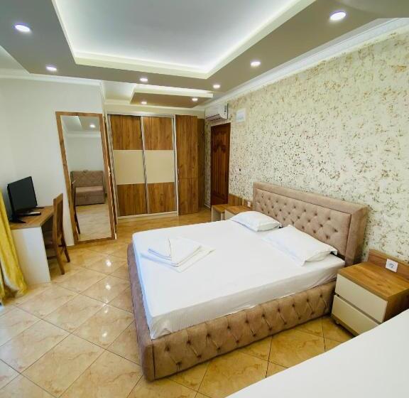استودیو استاندارد با بالکن, Apart Hotel Llolla