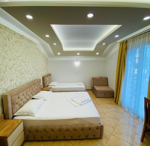 استودیو استاندارد با بالکن, Apart Hotel Llolla