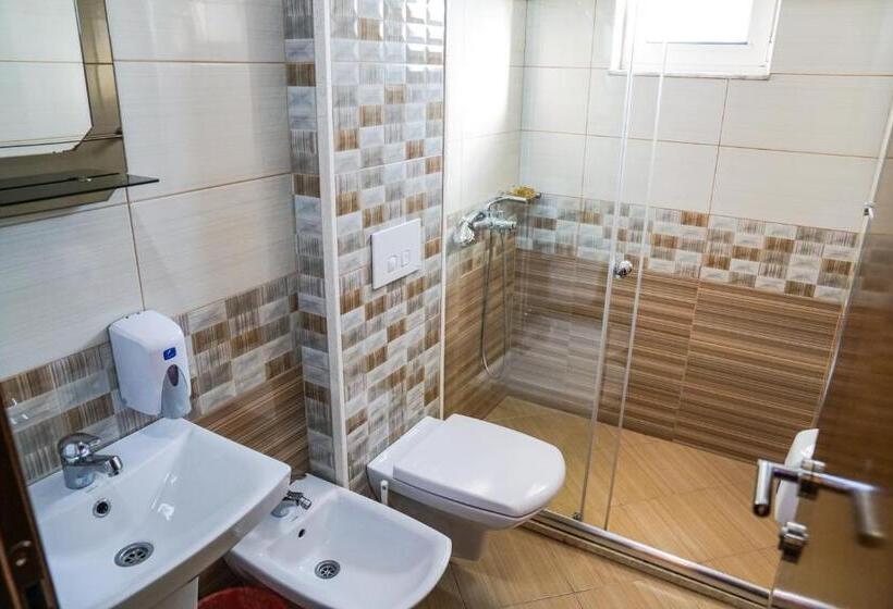آپارتمان 1 خوابه با چشم‌انداز استخر, Apart Hotel Llolla
