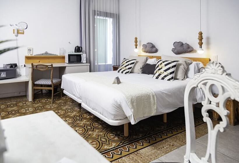 غرفة سوبيريور, Catalina