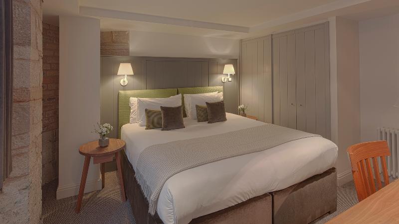 דירת שני חדרים, Cheval Old Town Chambers