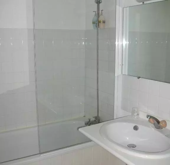 スタンダードルーム, Cit Hôtel  Hôtel D Occitanie