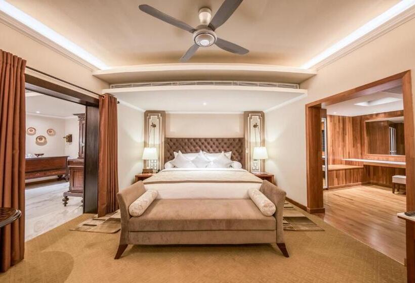 산 전망 스위트, Earl S Regent