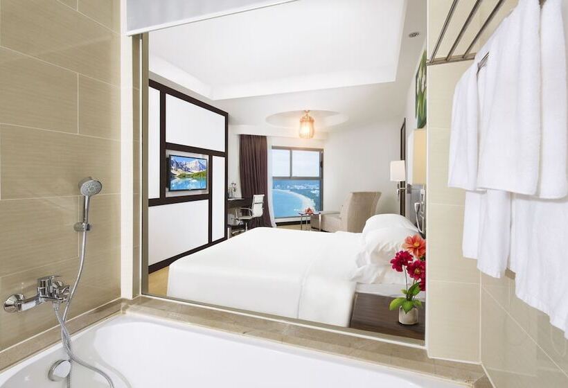 سوییت جونیور, Havana Nha Trang