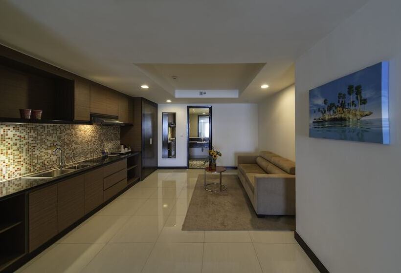 سوییت جونیور, Havana Nha Trang