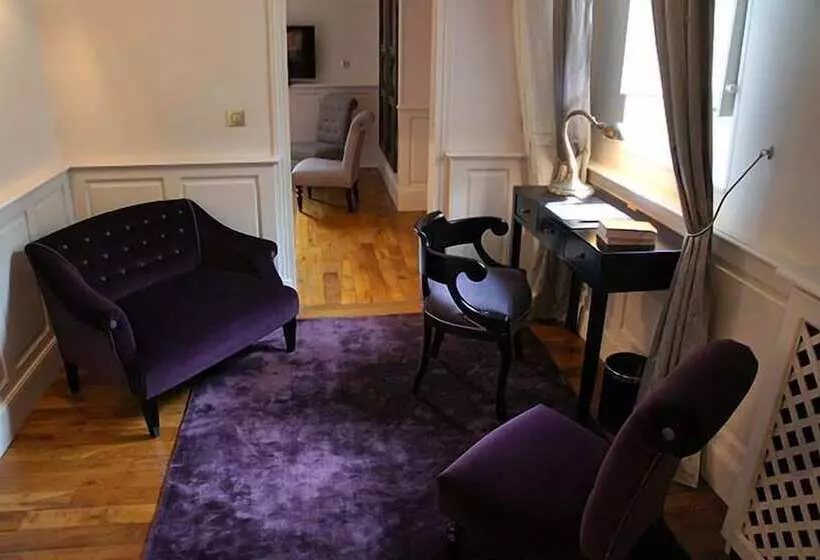 ジュニアスイート, La Cour Berbisey