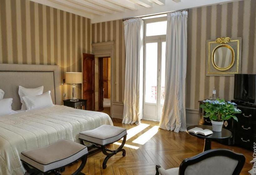 프레스티지 스위트, La Cour Berbisey