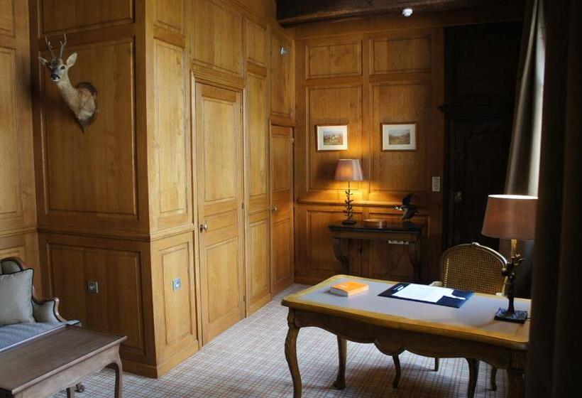 Люкс Престиж, La Cour Berbisey