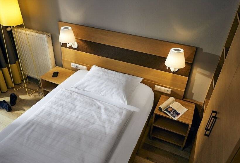 اتاق استاندارد یک نفره, Robinson Landskron