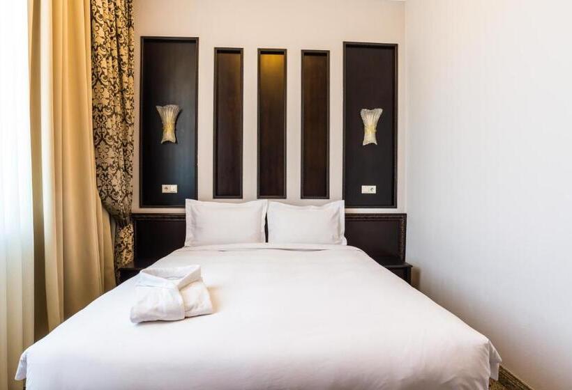 اتاق استاندارد, Royal Park