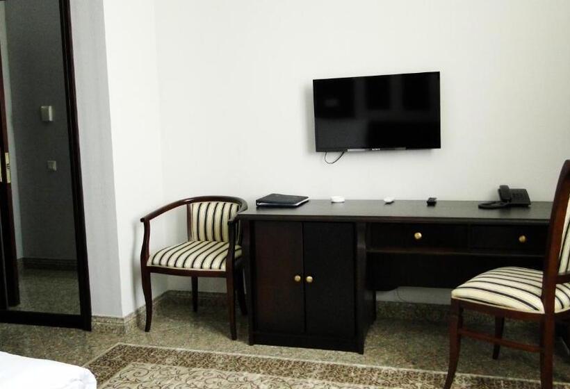 اتاق استاندارد, Royal Park