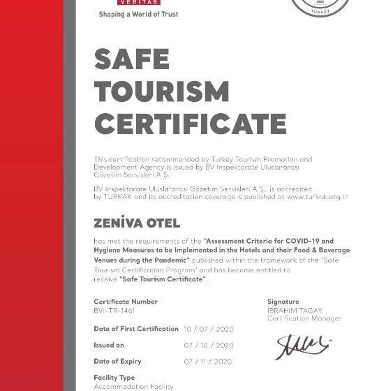 Habitació Estàndard, Zeniva