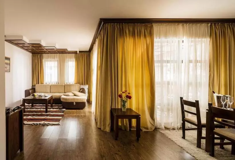 スイート, Spa Hotel Ismena