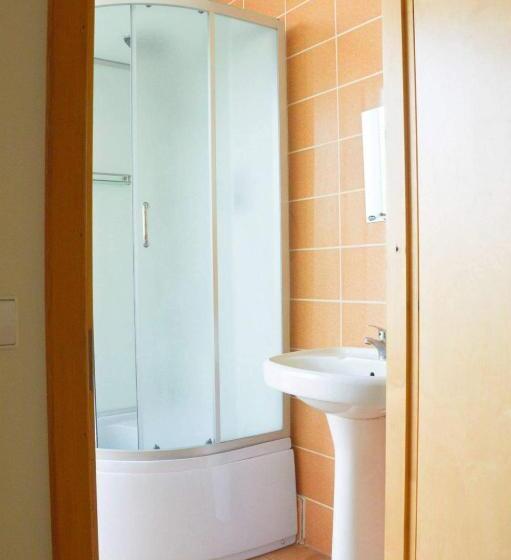 اتاق استاندارد چهار تخته, Torino Lounge