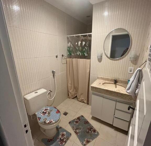 اتاق خانوادگی, Pousada Shalom