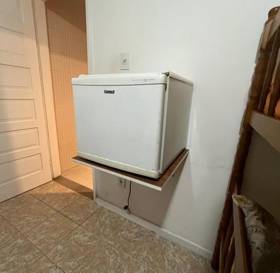 اتاق خانوادگی, Pousada Shalom