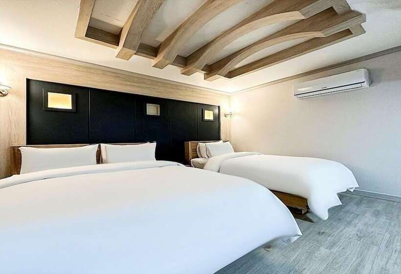 חדר משפחתי, Gumi Time