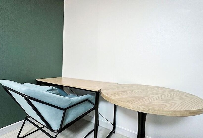 חדר סטנדרט, Gumi Time