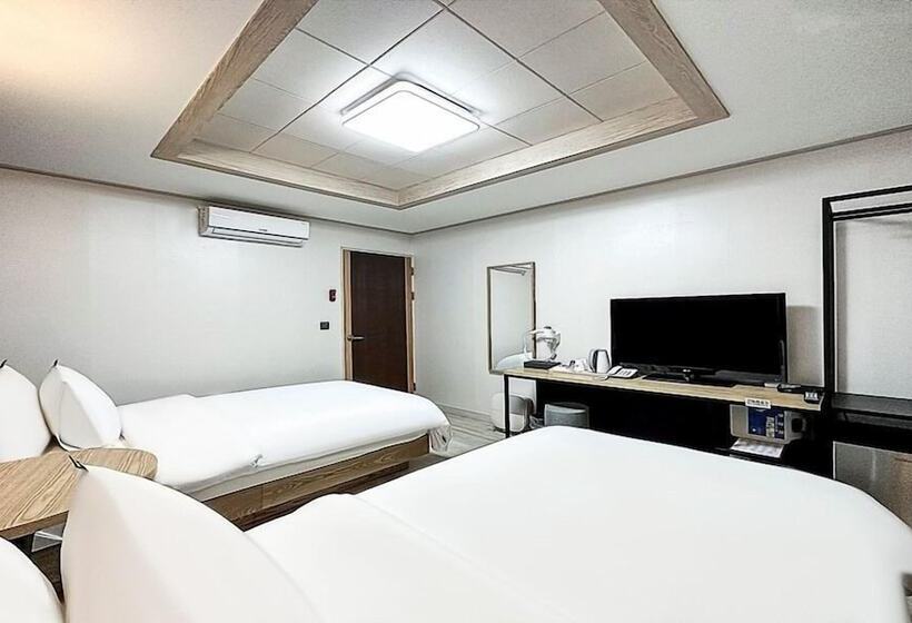 חדר סטנדרט, Gumi Time