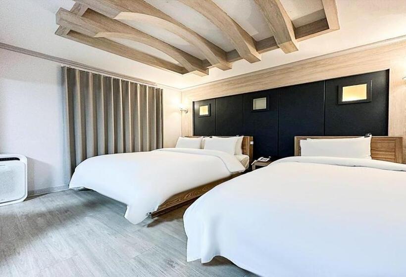 חדר משפחתי, Gumi Time